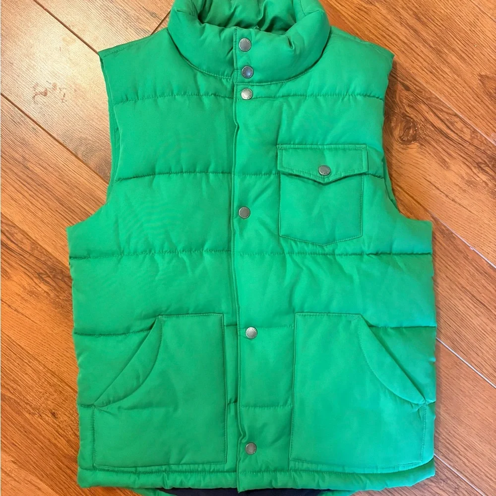 GAP KIDS Green Puffer Vest. Size L 10-11 Years.
